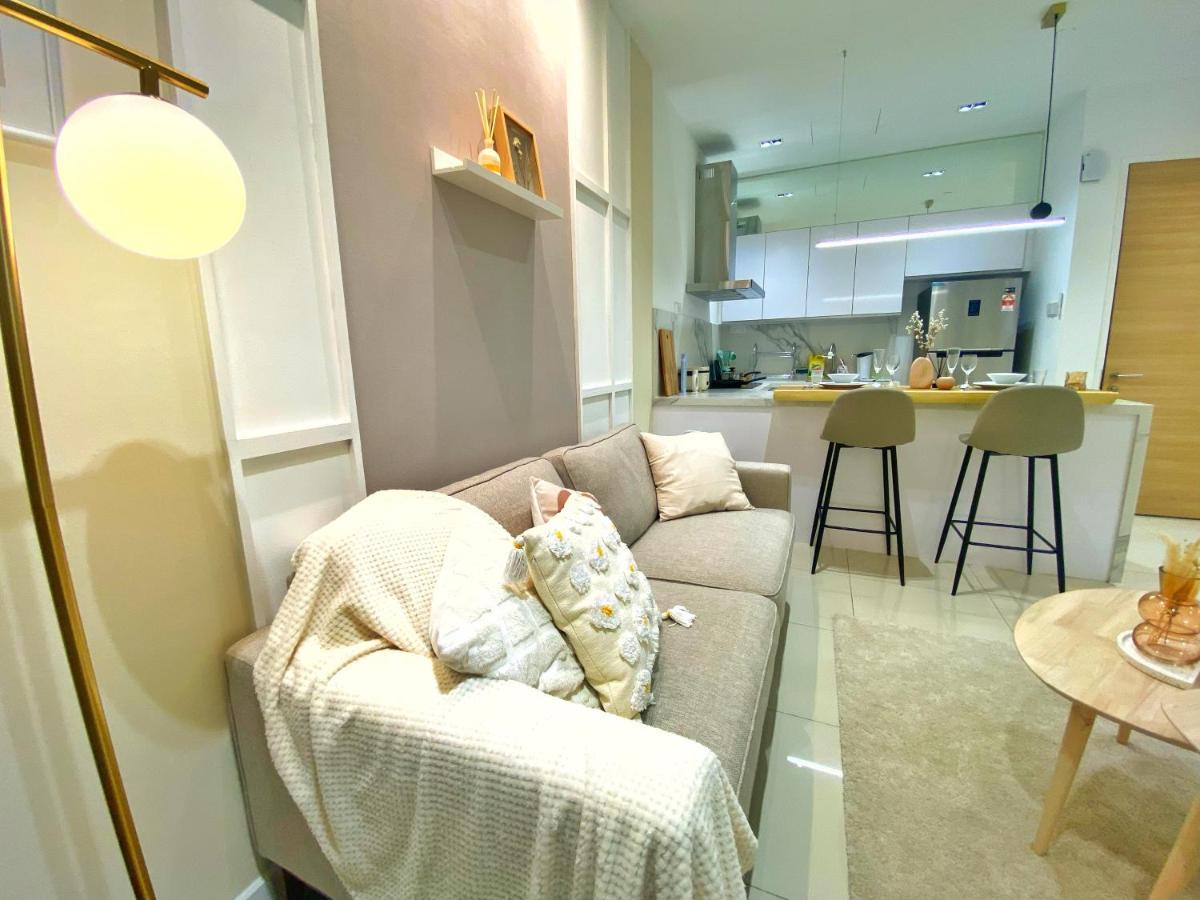 Lily And Loft - Camellia @ Bangsar Apartment *